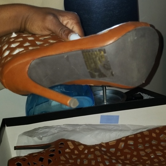 Women heel - Picture 3 of 4